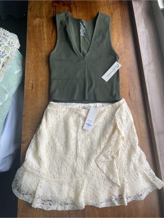 miami Tops - Francesca’s NWT Outfit Xs
